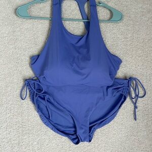 Athleta Women’s Purple Bikini X Large. Soft Lightweight. Support Cups